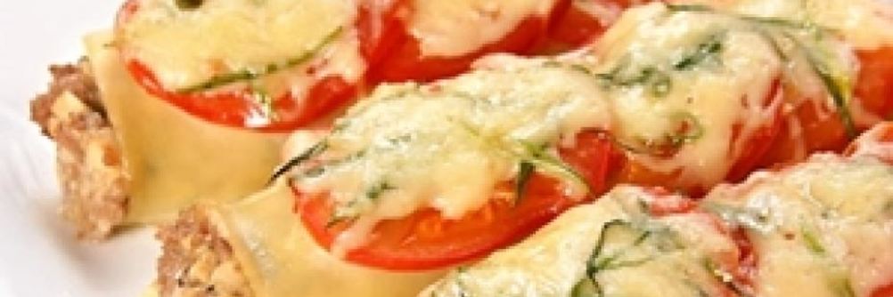 Каннеллони с фаршем и помидорами