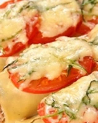 Каннеллони с фаршем и помидорами