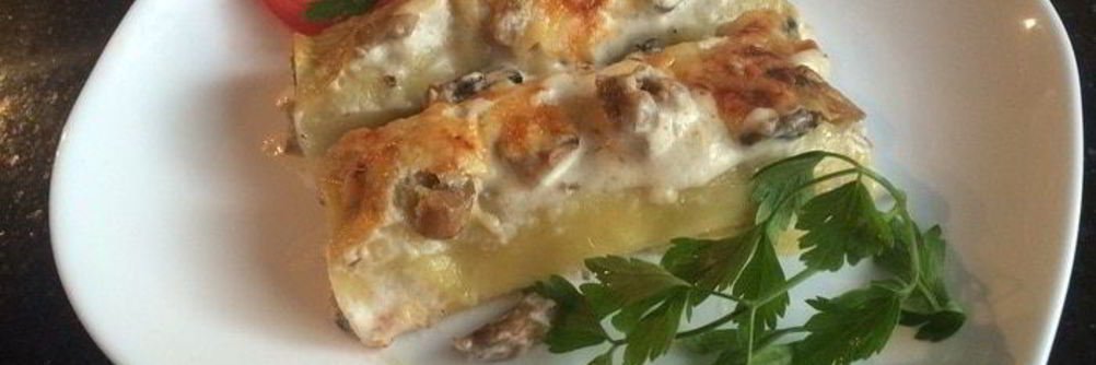 Каннеллони с индейкой и грибами