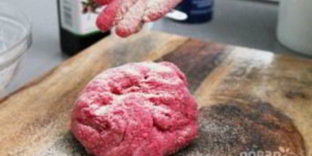 красные макароны