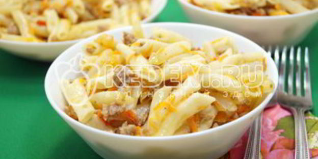 макароны с фаршем на сковороде