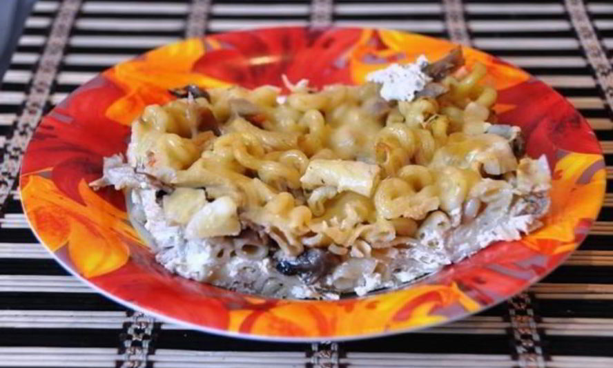 Рецепт макарон с грибами и яйцом