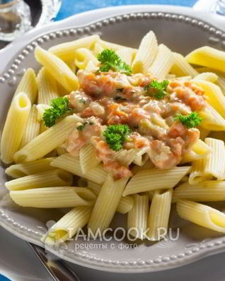 Макароны с лососем в сливочном соусе