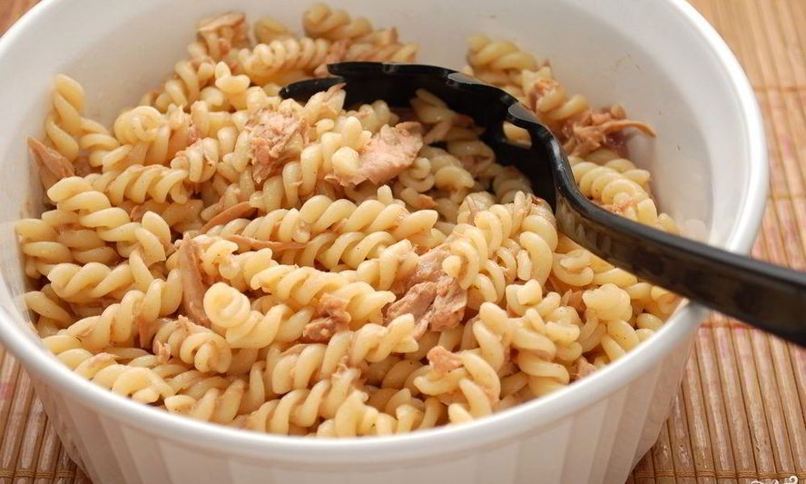 Рецепт макарон с тунцом