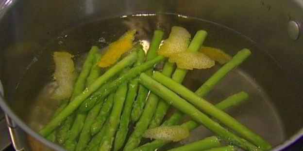 макароны со спаржей