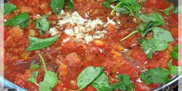 паста кончильони с сыром и помидорами