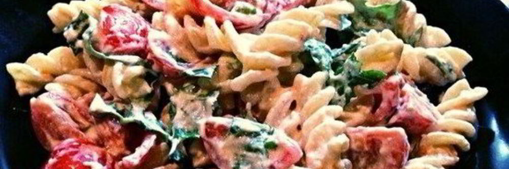 Паста с черри, рукколой и сливочным сыром