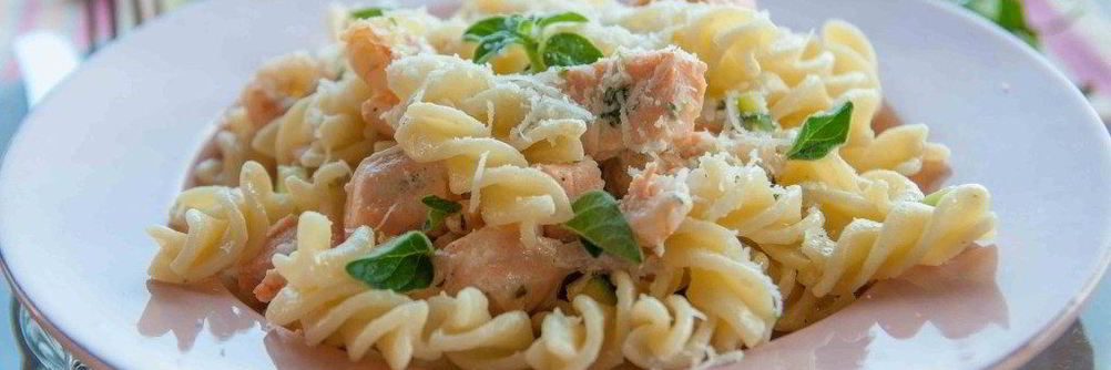 Паста с форелью