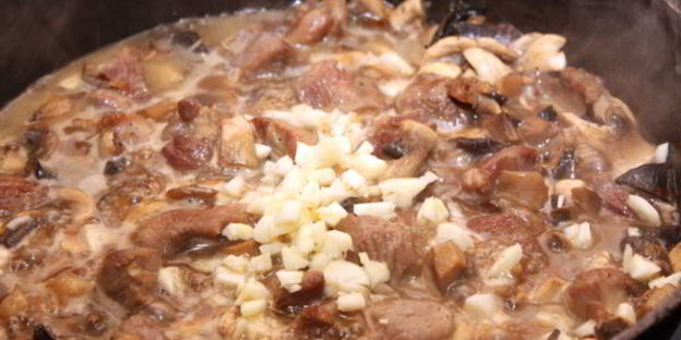 паста с индейкой и грибами