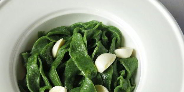 паста с крапивой и шпинатом