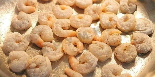 паста с креветками фетучини в сливочном соусе