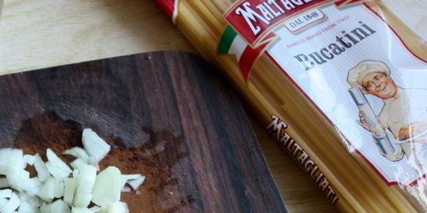 паста с лесными грибами в лимонном масле