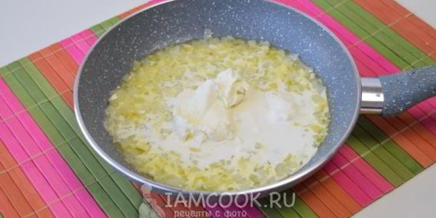 паста с морепродуктами в сливочном соусе