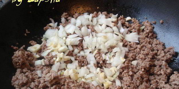 паста с мясом и белыми грибами