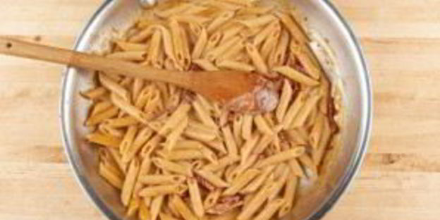 паста с шампиньонами и томатами