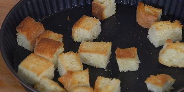 паста со свеклой и савойской капустой