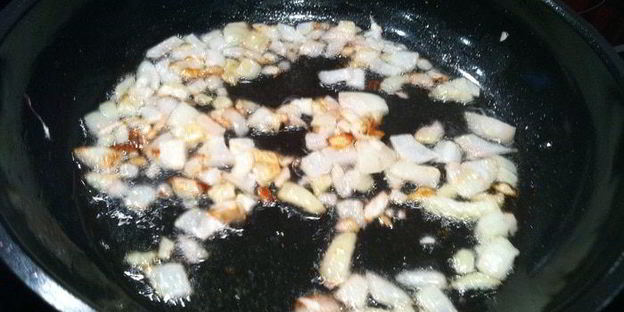 паста в томатном соусе с грибами