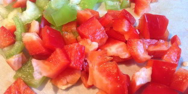 паста в томатном соусе с грибами