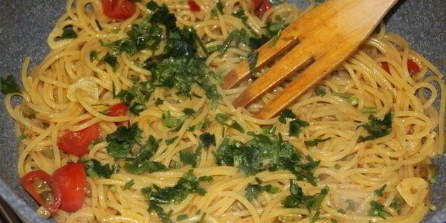 спагетти альо ольо пеперончино