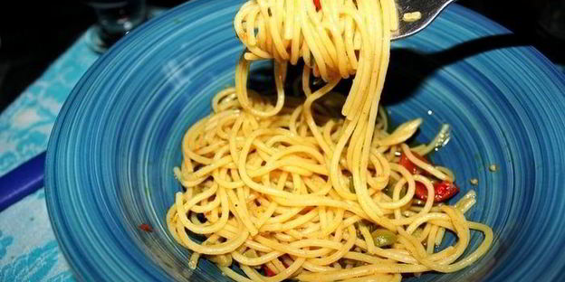 спагетти альо ольо пеперончино