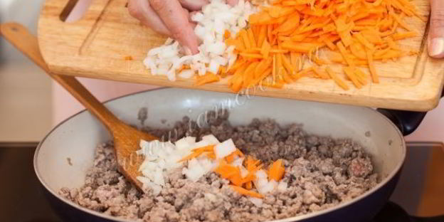 спагетти болоньезе с фаршем