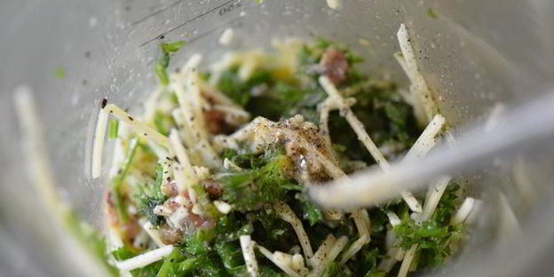 спагетти с креветками и грибами