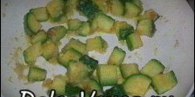 спагетти с креветками и цукини