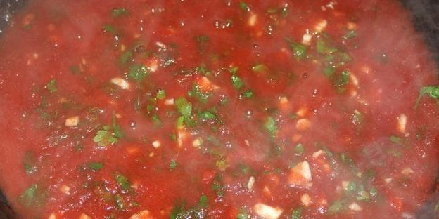 спагетти с соусом