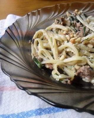 Спагетти с тунцом