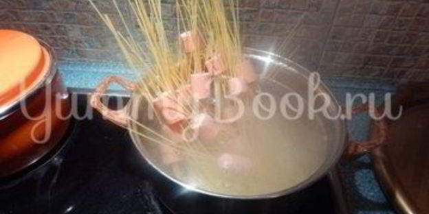 спагетти в сосисонах