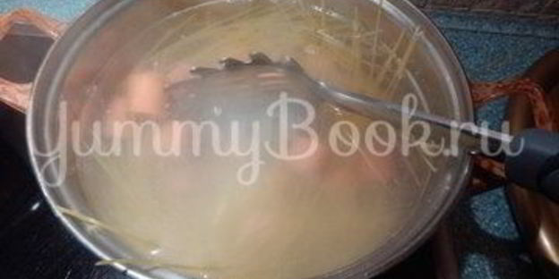 спагетти в сосисонах