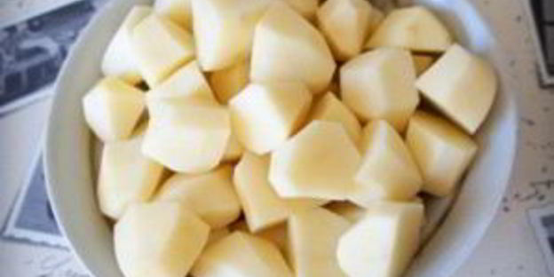 баранина, запеченная с картофелем