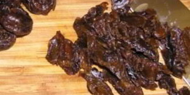 говядина с черносливом