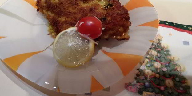 кордон блю из индейки и закусочные шарики