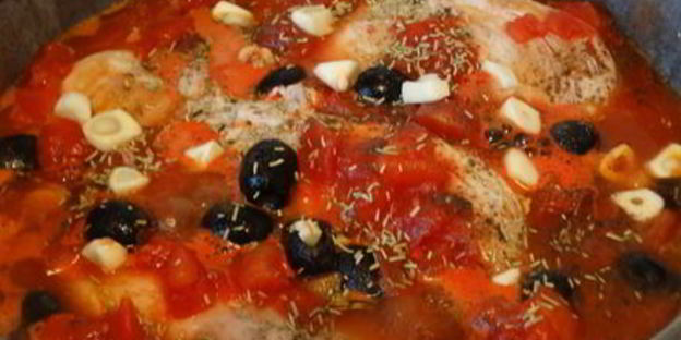 куриная грудка с маслинами