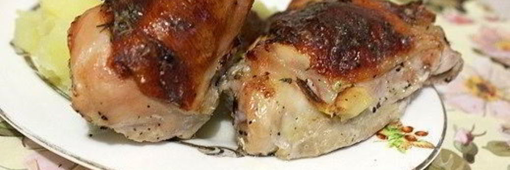Куриные окорочка запеченные со сметаной и чесноком