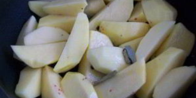 курица с баклажанами и картошкой