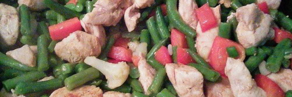Курица со стручковой фасолью и болгарским перцем