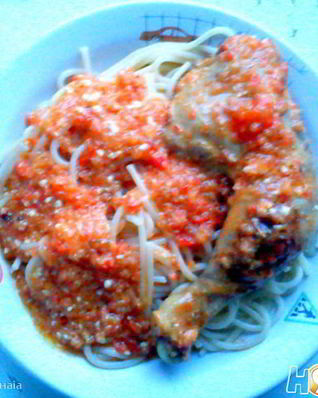 Курица в помидорно-сырном соусе Тридцать минут