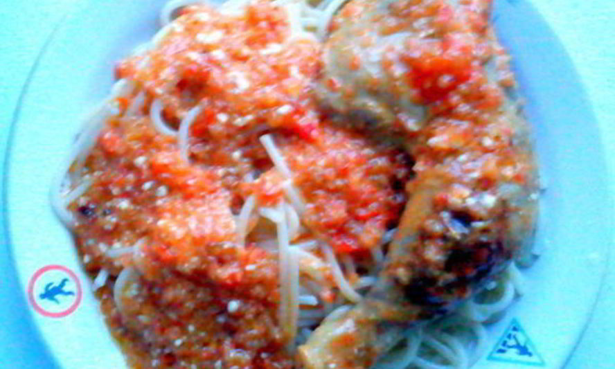 Рецепт курицы в помидорно-сырном соусе тридцать минут