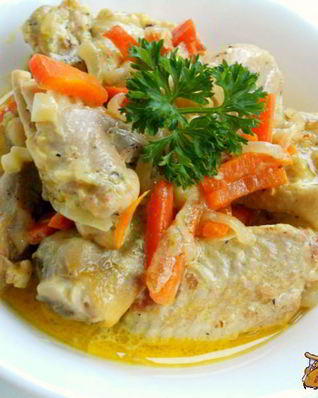 Курица в сметанном соусе