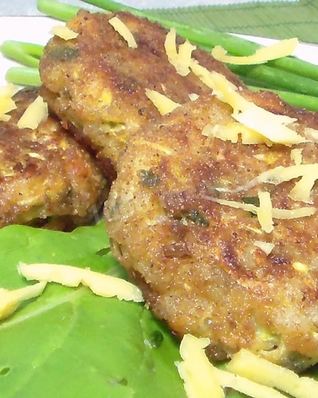 Овощные биточки из кабачков