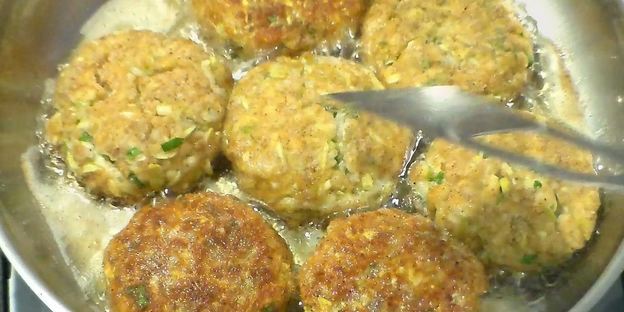 овощные биточки из кабачков