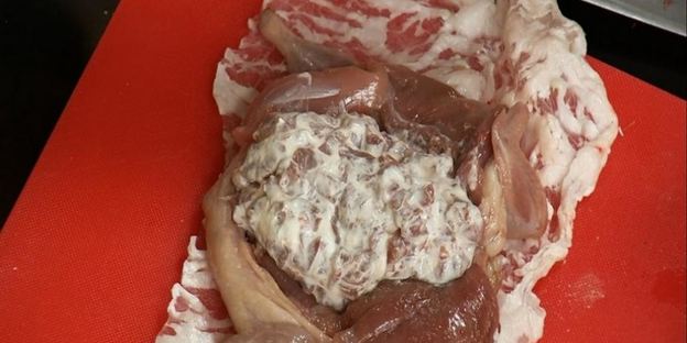 перепела, начиненные телячьей печенью