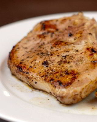 Сочные свиные отбивные