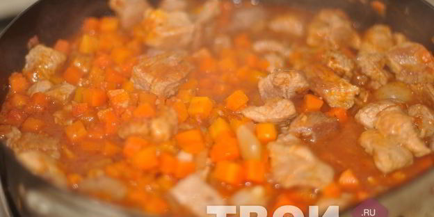 свинина тушеная