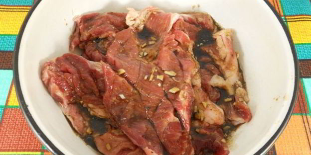 свинина запеченная в фольге с бальзамическим уксусом