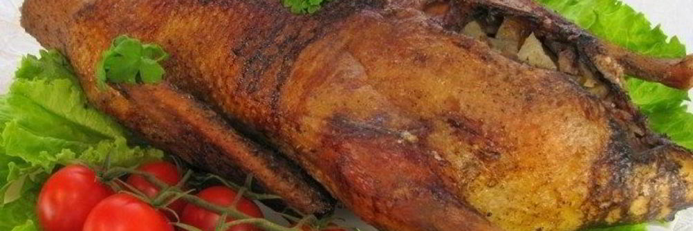 Утка, фаршированная грибами и картофелем