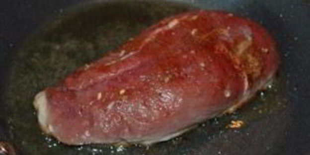 утка с зеленой фасолью и папайя