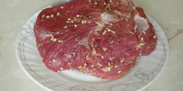 запеченная свиная шейка в духовке